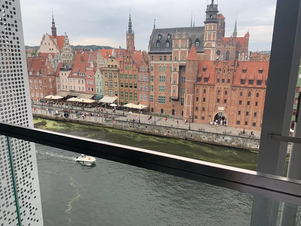 Baltic Riviera Apartments - Luxurious Apartment With Patio And River View Gdańsk